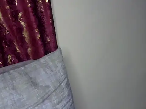 Cute princcess online show from March 14, 2025, 8:38 pm