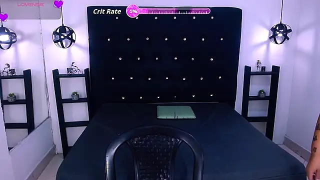 Mels  online show from October 2, 2025, 4:47 pm