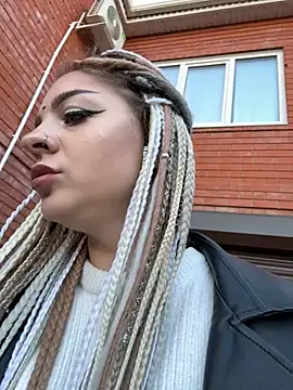 TwixCouple online show from November 2, 2025, 1:02 pm