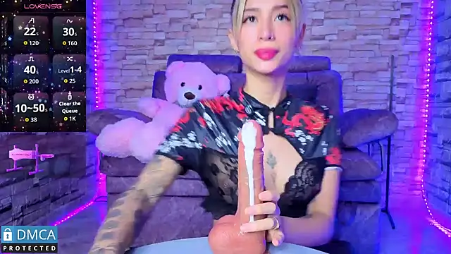 Snapshot of BellaOdisea chatting on May 26, 2026, 9:44 pm BellaOdisea online show from May 26, 2026, 9:44 pm