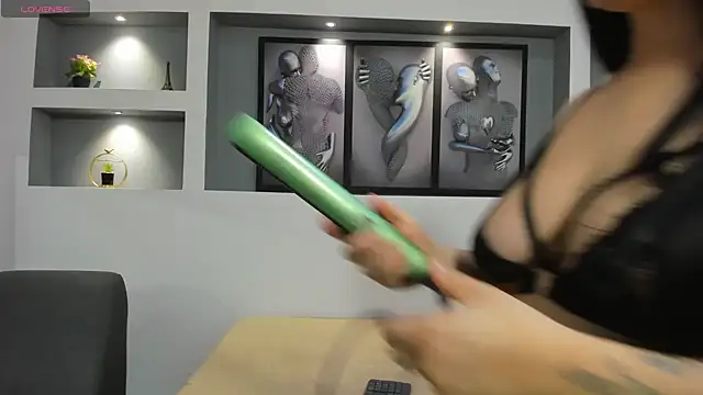 Girls hot 2 online show from September 9, 2025, 11:15 pm