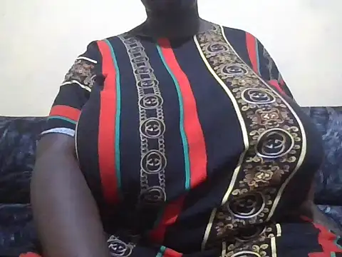 Snapshot of pritty-leila chatting on May 25, 2026, 7:36 am pritty-leila online show from May 25, 2026, 7:36 am