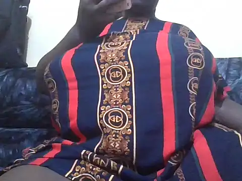 Snapshot of pritty-leila chatting on May 25, 2026, 8:26 pm pritty-leila online show from May 25, 2026, 8:26 pm