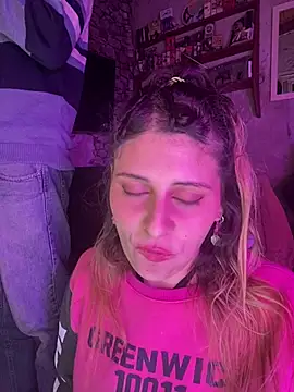 FlorBich online show from April 22, 2026, 4:52 pm