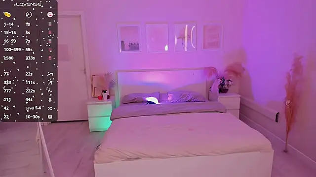 Lil Amelie online show from March 19, 2025, 7:07 am