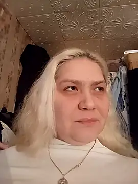 Minna Jeannie online show from December 9, 2024, 3:40 am