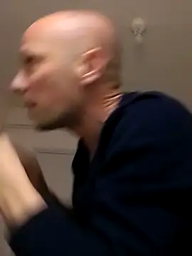 Snapshot of wedge75 chatting on January 12, 2026, 5:51 pm wedge75 online show from January 12, 2026, 5:51 pm