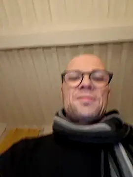 Snapshot of wedge75 chatting on February 14, 2026, 6:26 pm wedge75 online show from February 14, 2026, 6:26 pm