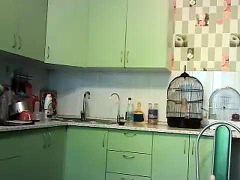 FantasyMichelle online show from February 28, 2025, 6:21 am