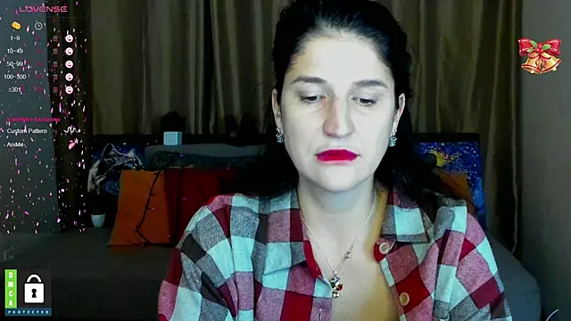 Alianna Solo Kisses online show from January 30, 2025, 12:27 pm