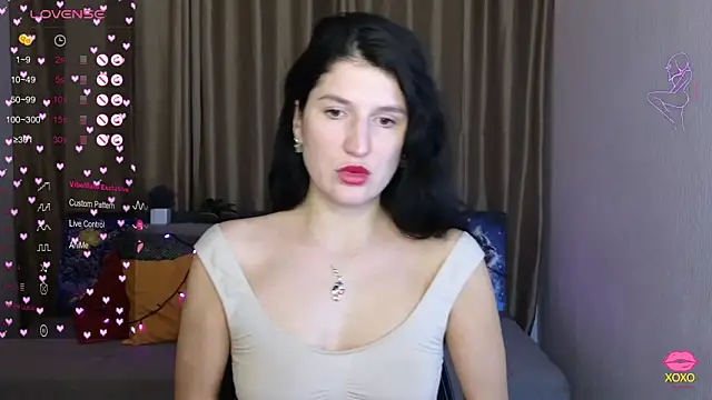 Alianna Solo Kisses online show from February 27, 2025, 12:34 pm