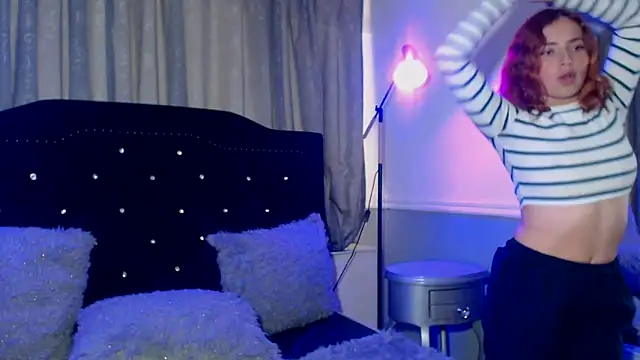 IssadoraJames online show from February 24, 2025, 10:03 pm