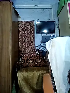 Snapshot of albelasummi702 chatting on December 8, 2024, 10:52 am albelasummi702 online show from December 8, 2024, 10:52 am