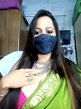 Snapshot of albelasummi702 chatting on December 14, 2024, 12:33 pm albelasummi702 online show from December 14, 2024, 12:33 pm