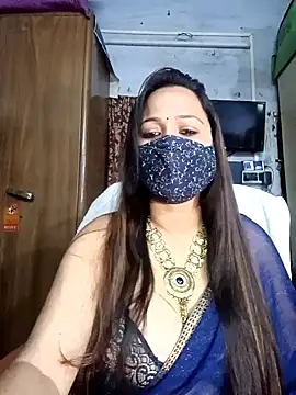 Snapshot of albelasummi702 chatting on December 17, 2024, 5:29 am albelasummi702 online show from December 17, 2024, 5:29 am