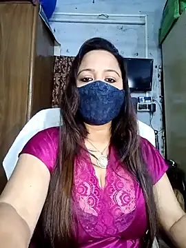 Snapshot of albelasummi702 chatting on January 24, 2025, 4:27 am albelasummi702 online show from January 24, 2025, 4:27 am