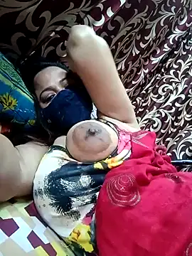 Snapshot of albelasummi702 chatting on January 29, 2025, 12:01 am albelasummi702 online show from January 29, 2025, 12:01 am