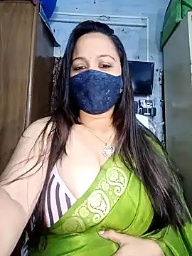 Snapshot of albelasummi702 chatting on January 29, 2025, 4:26 am albelasummi702 online show from January 29, 2025, 4:26 am