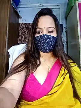 Snapshot of albelasummi702 chatting on February 3, 2025, 4:04 am albelasummi702 online show from February 3, 2025, 4:04 am