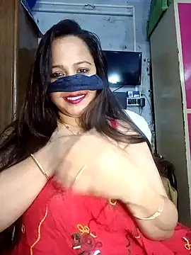 Snapshot of albelasummi702 chatting on February 7, 2025, 8:11 am albelasummi702 online show from February 7, 2025, 8:11 am