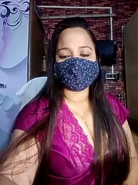 Snapshot of albelasummi702 chatting on February 24, 2025, 3:12 am albelasummi702 online show from February 24, 2025, 3:12 am