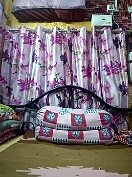 Snapshot of albelasummi702 chatting on March 8, 2025, 12:55 am albelasummi702 online show from March 8, 2025, 12:55 am