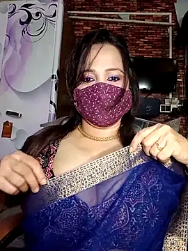 Snapshot of albelasummi702 chatting on October 25, 2025, 8:33 am albelasummi702 online show from October 25, 2025, 8:33 am