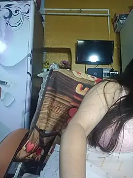 albelasummi702 online show from June 18, 2026, 2:01 am
