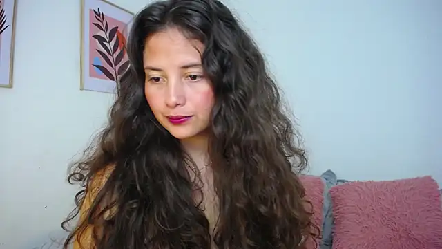 lirio05 online show from January 28, 2025, 12:36 am