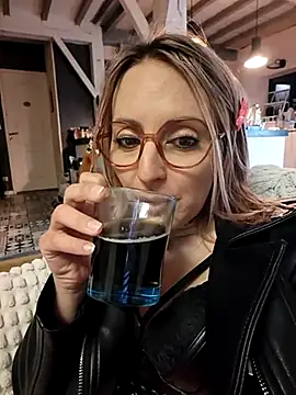 Jade Emeraud online show from March 5, 2025, 10:10 pm