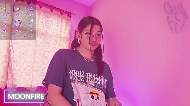 moonfiredancer online show from February 19, 2025, 3:38 pm