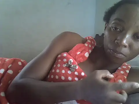 ElianeHot online show from January 15, 2026, 12:43 pm