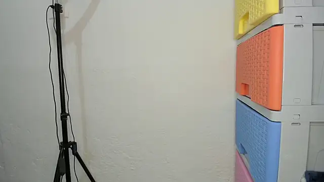 Snapshot of Alannis_Blue1 chatting on December 3, 2025, 1:46 am Alannis Blue1 online show from December 3, 2025, 1:46 am