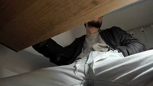 s sven03 online show from January 26, 2025, 3:06 am