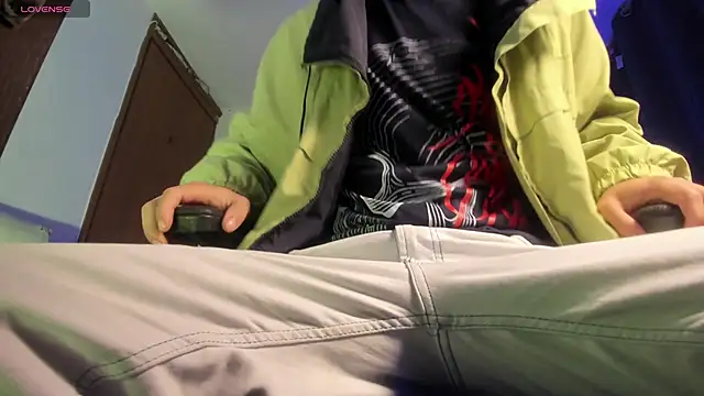 s sven03 online show from December 22, 2025, 12:51 am