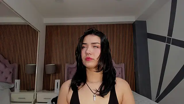 Rubi Sky online show from September 18, 2025, 4:14 am