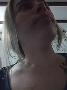Snapshot of Amelia1_ chatting on June 12, 2026, 2:43 am Amelia1 online show from June 12, 2026, 2:43 am
