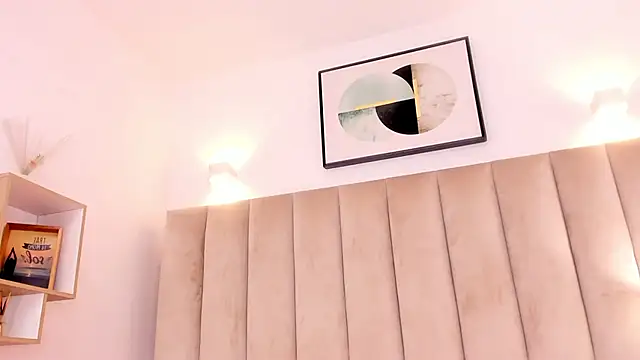 Anniie Queen online show from February 6, 2025, 3:16 am