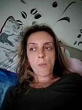 SophyGirl online show from October 7, 2025, 1:41 pm