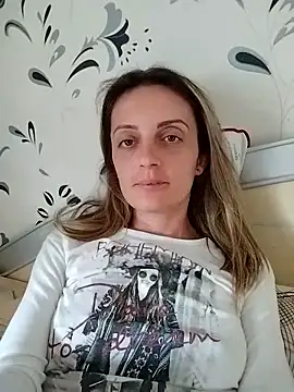 SophyGirl online show from May 11, 2026, 11:38 am