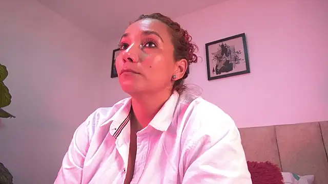 amber demons2021 online show from March 11, 2026, 10:38 pm