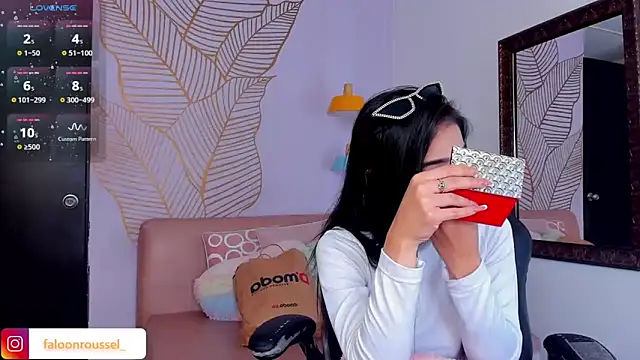 FaloonRoussel online show from January 24, 2025, 6:14 pm