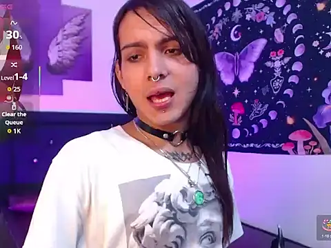 lilithnyx333 online show from March 9, 2026, 5:17 pm