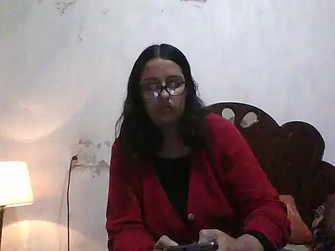 Samanthat33 online show from February 25, 2025, 1:52 am