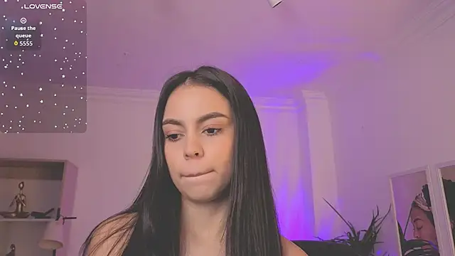 Aleejaa   online show from November 6, 2025, 11:33 am