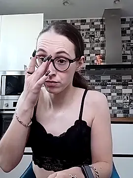 MartiniiSelenna online show from February 22, 2025, 9:56 am