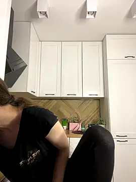 MartiniiSelenna online show from November 20, 2025, 6:57 am