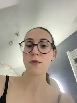 MartiniiSelenna online show from February 22, 2026, 6:57 am