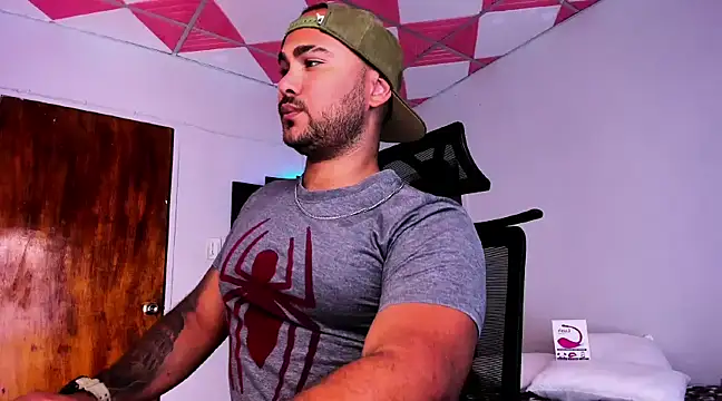 Sebas-hott online show from January 5, 2025, 3:11 am