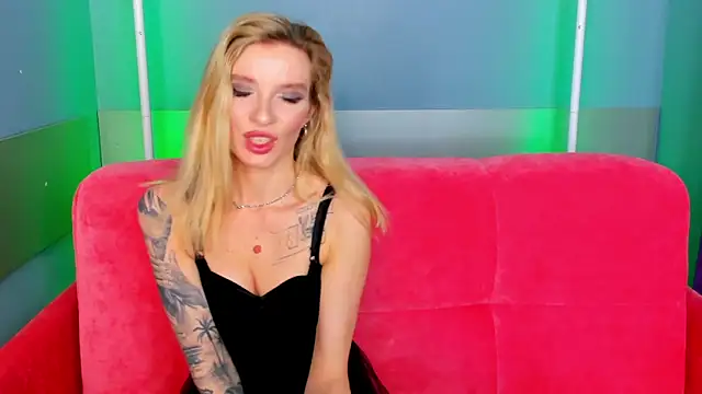 AlinaLovelyX online show from April 21, 2026, 8:09 am